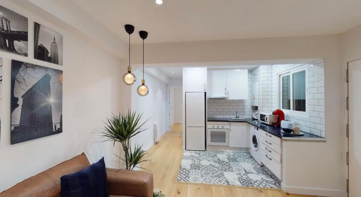 Edsam Brown Madrid Apartman Kültér fotó