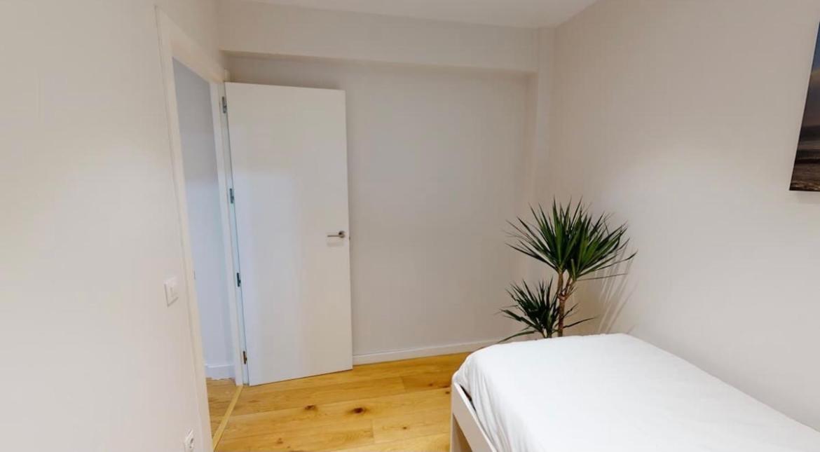 Edsam Brown Madrid Apartman Kültér fotó