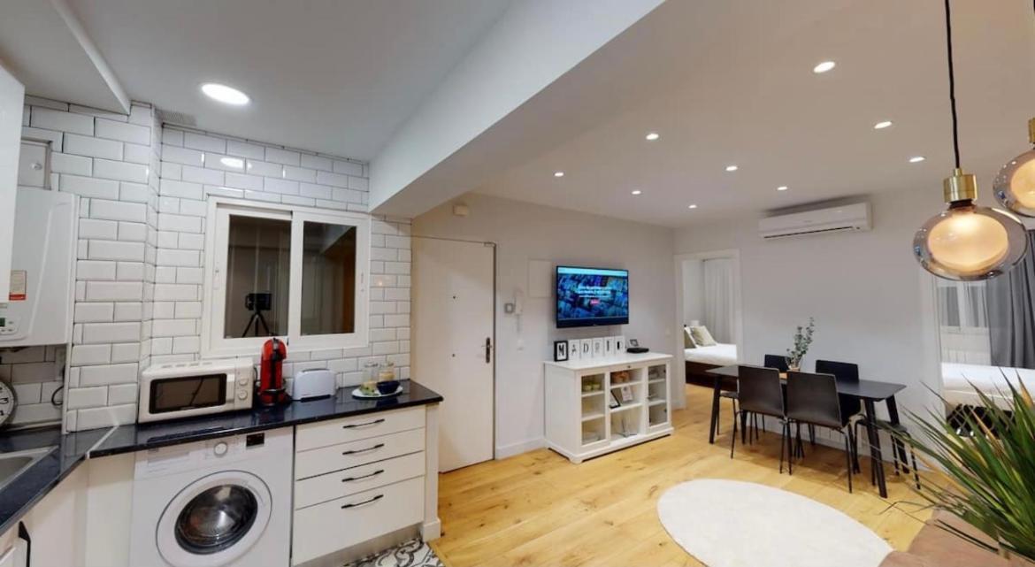 Edsam Brown Madrid Apartman Kültér fotó