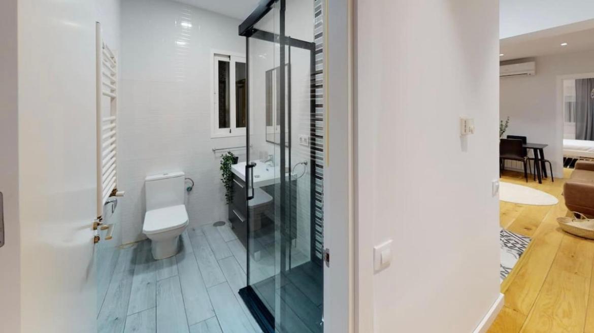 Edsam Brown Madrid Apartman Kültér fotó